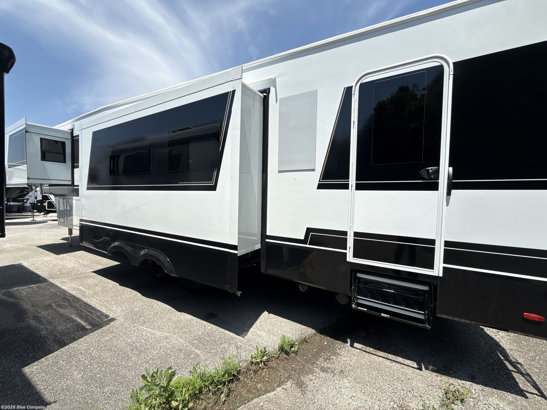 2027 Model Z 3515 by Brinkley RV from Blue Compass RV Lexington in Georgetown, Kentucky