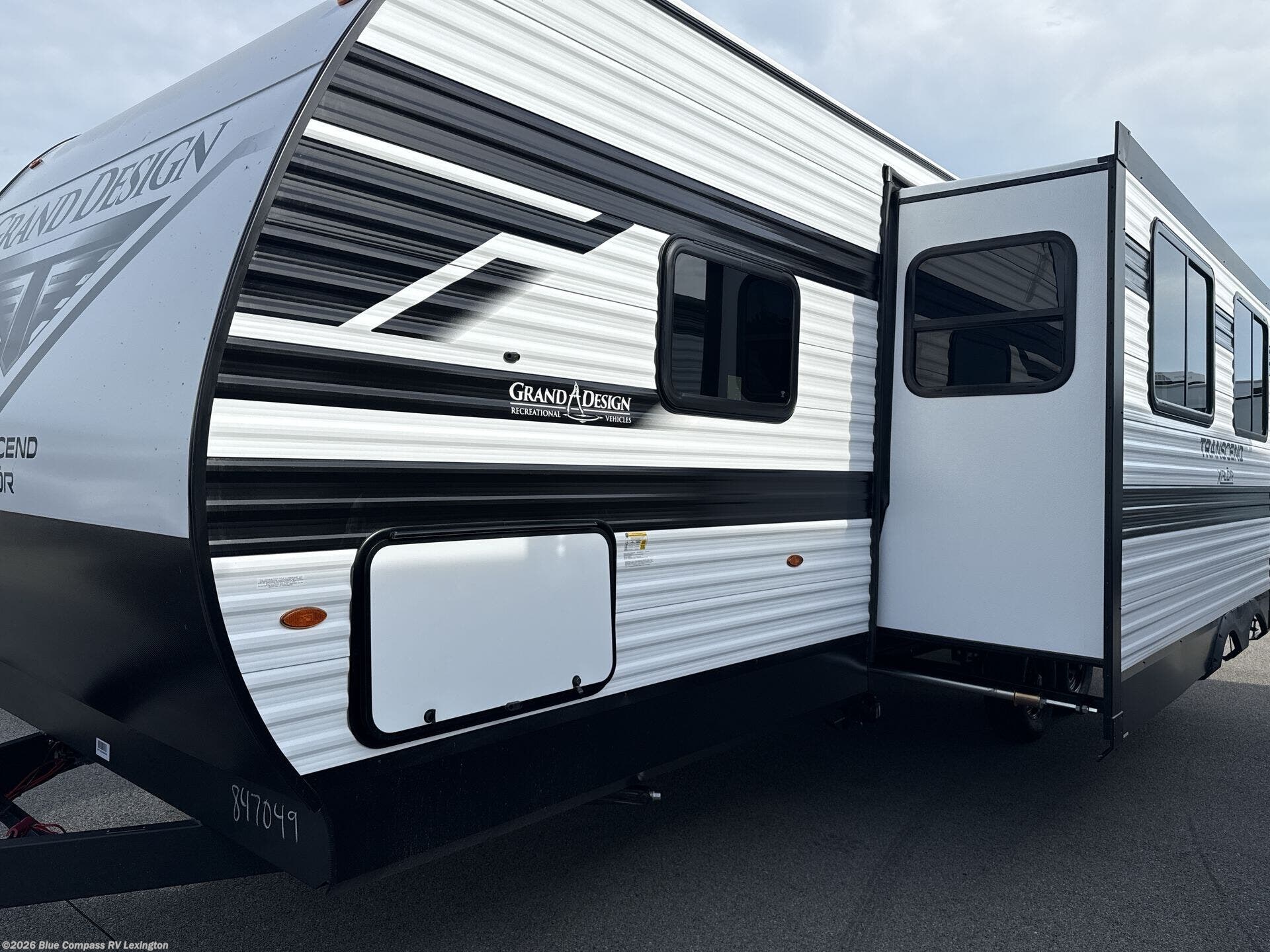 New 2027 Grand Design Transcend Xplor 27DBX available in Georgetown, Kentucky