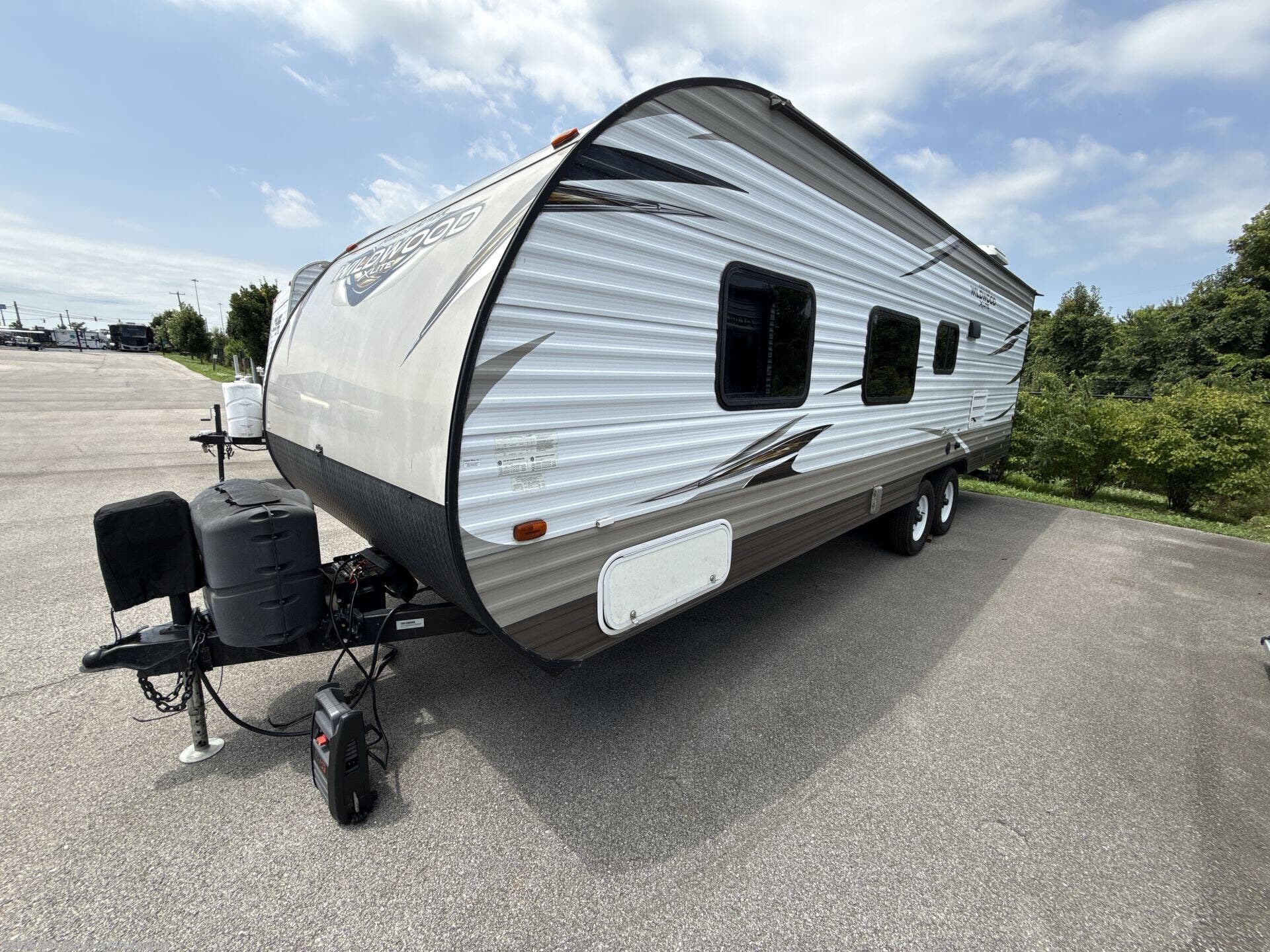 Used 2018 Forest River Wildwood 261BHXL available in Georgetown, Kentucky