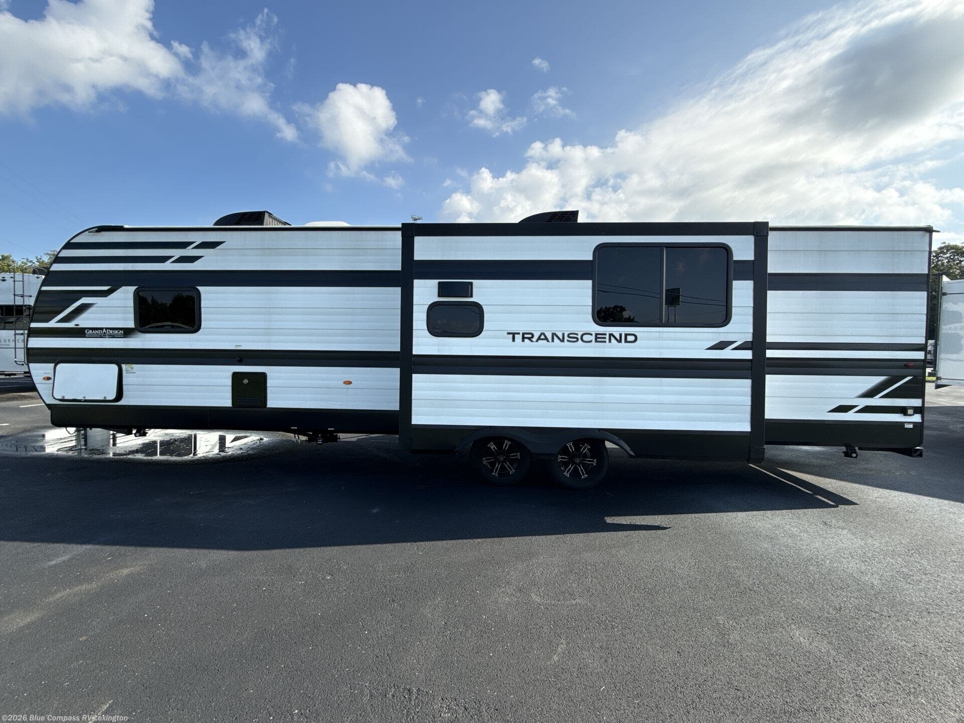 2025 Transcend 295QBT by Grand Design from Blue Compass RV Lexington in Georgetown, Kentucky