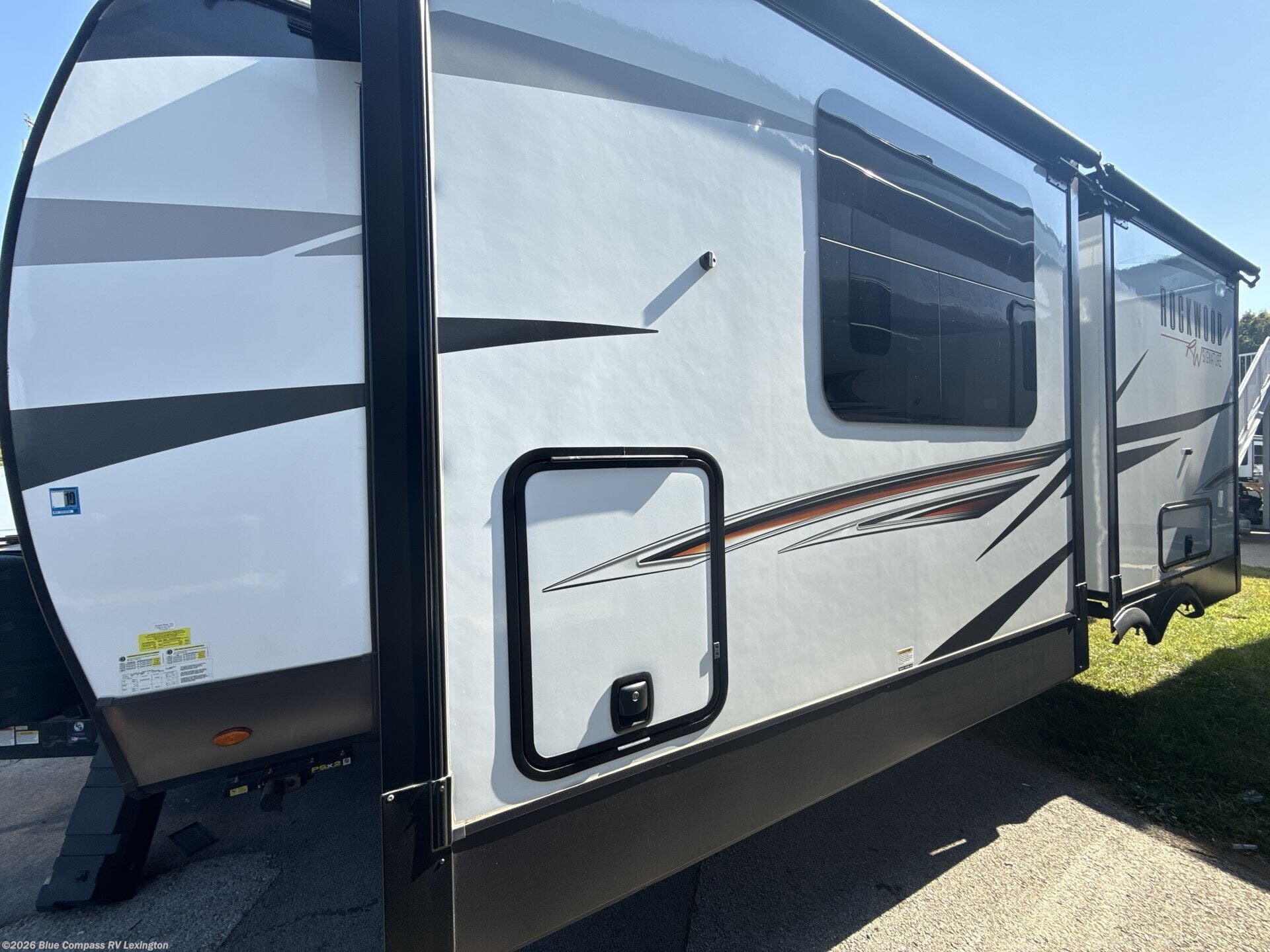 2022 Rockwood Signature Ultra Lite 8263MBR by Forest River from Blue Compass RV Lexington in Georgetown, Kentucky