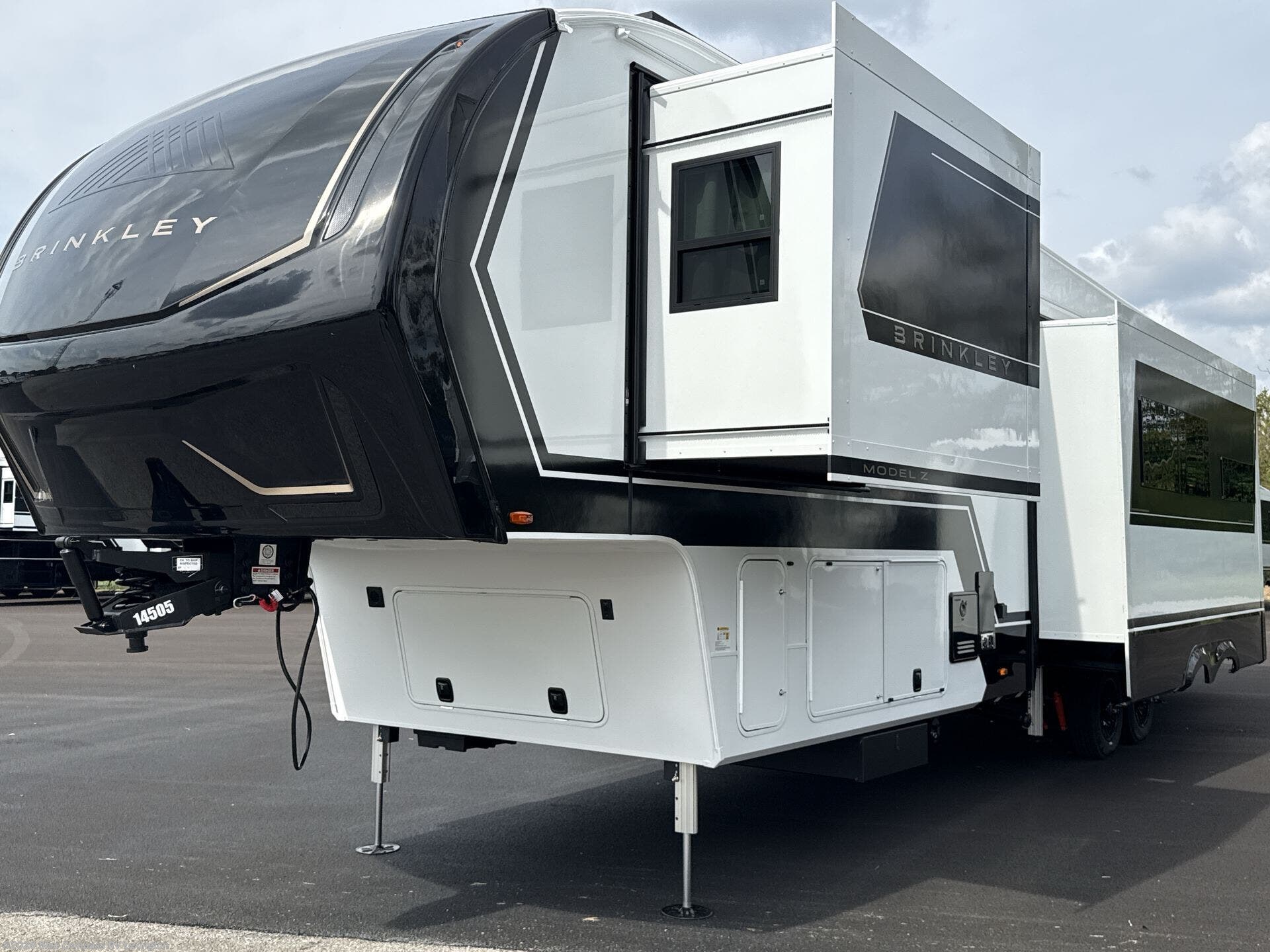 New 2027 Brinkley RV Model Z 3510 available in Georgetown, Kentucky
