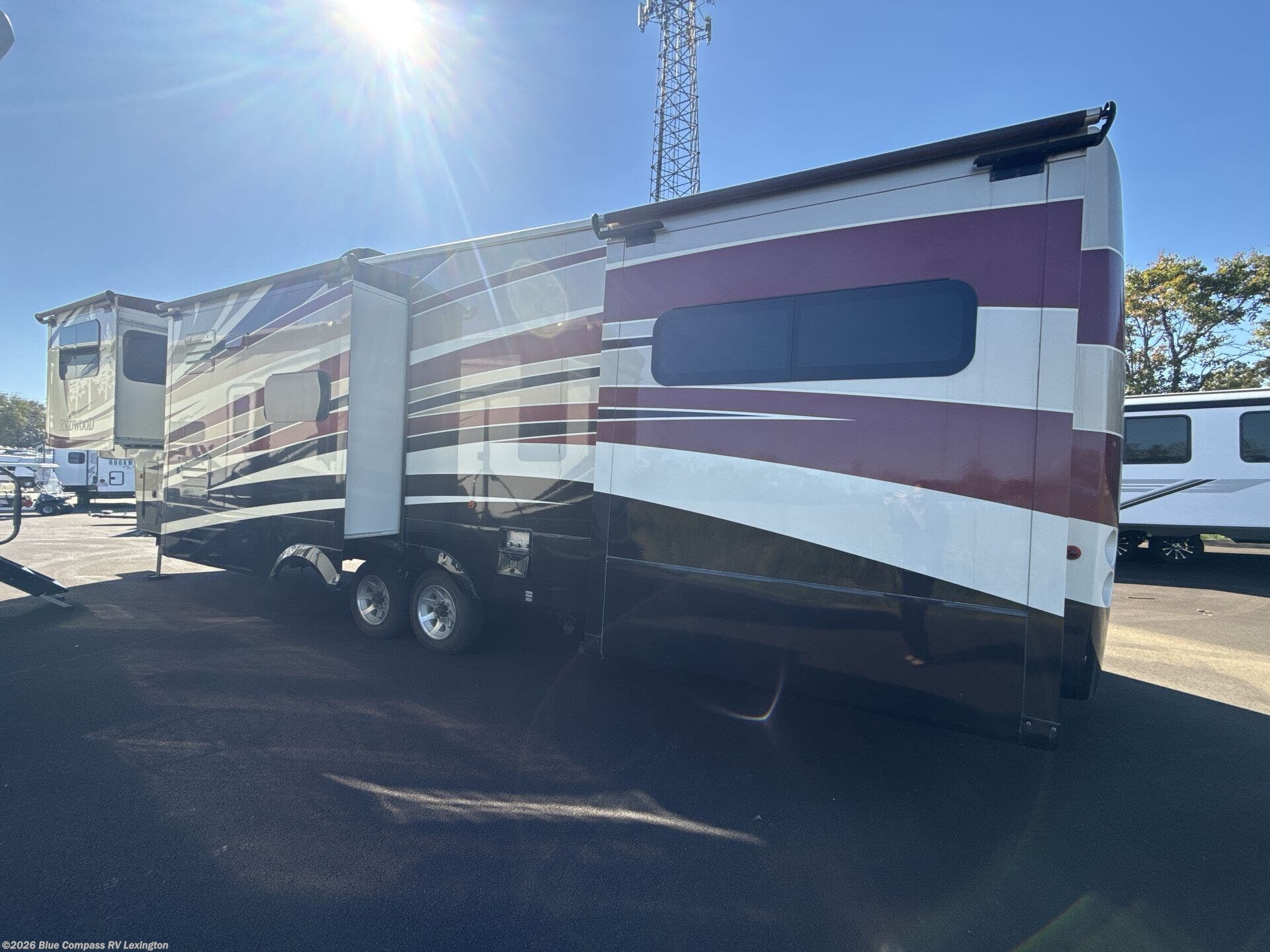 2015 Redwood RW38FL by Redwood RV from Blue Compass RV Lexington in Georgetown, Kentucky