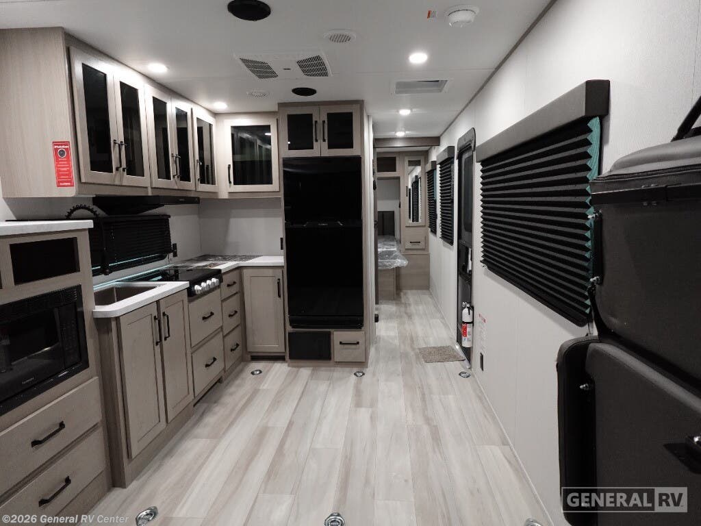 2025 Grand Design Momentum 27MAV #331892 - For Sale in West Palm Beach, FL