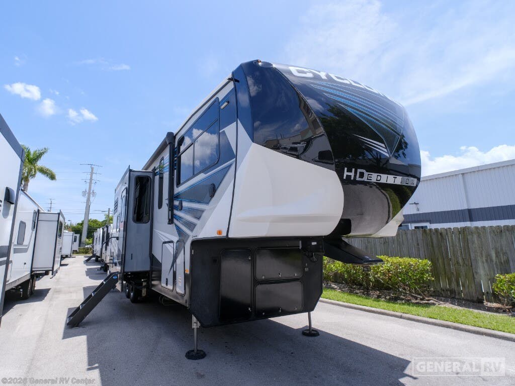 2022 Heartland Cyclone CY 3413 RV for Sale in West Palm Beach, FL 33407 ...