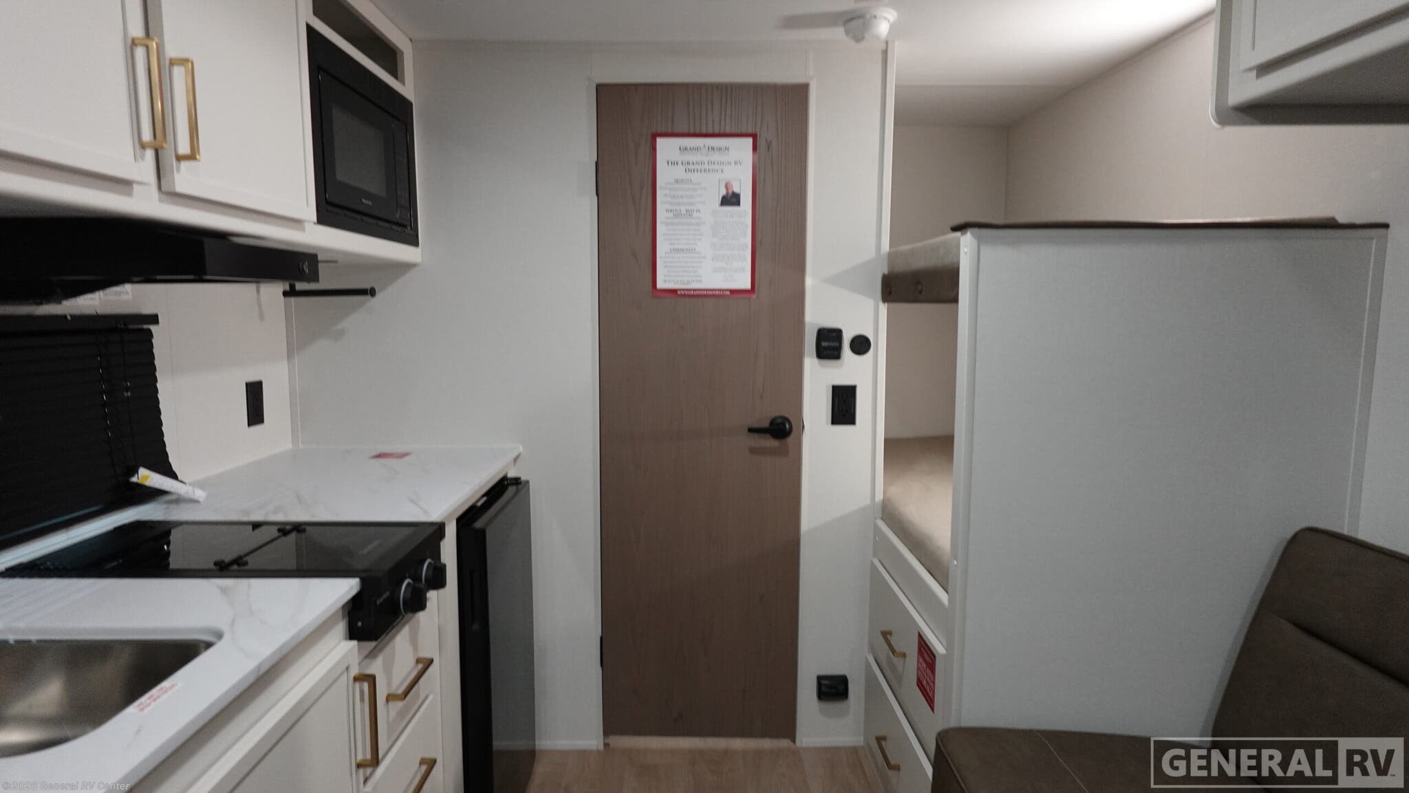 2026 Grand Design Transcend One 151BH - New Travel Trailer For Sale by General RV Center in West Palm Beach, Florida