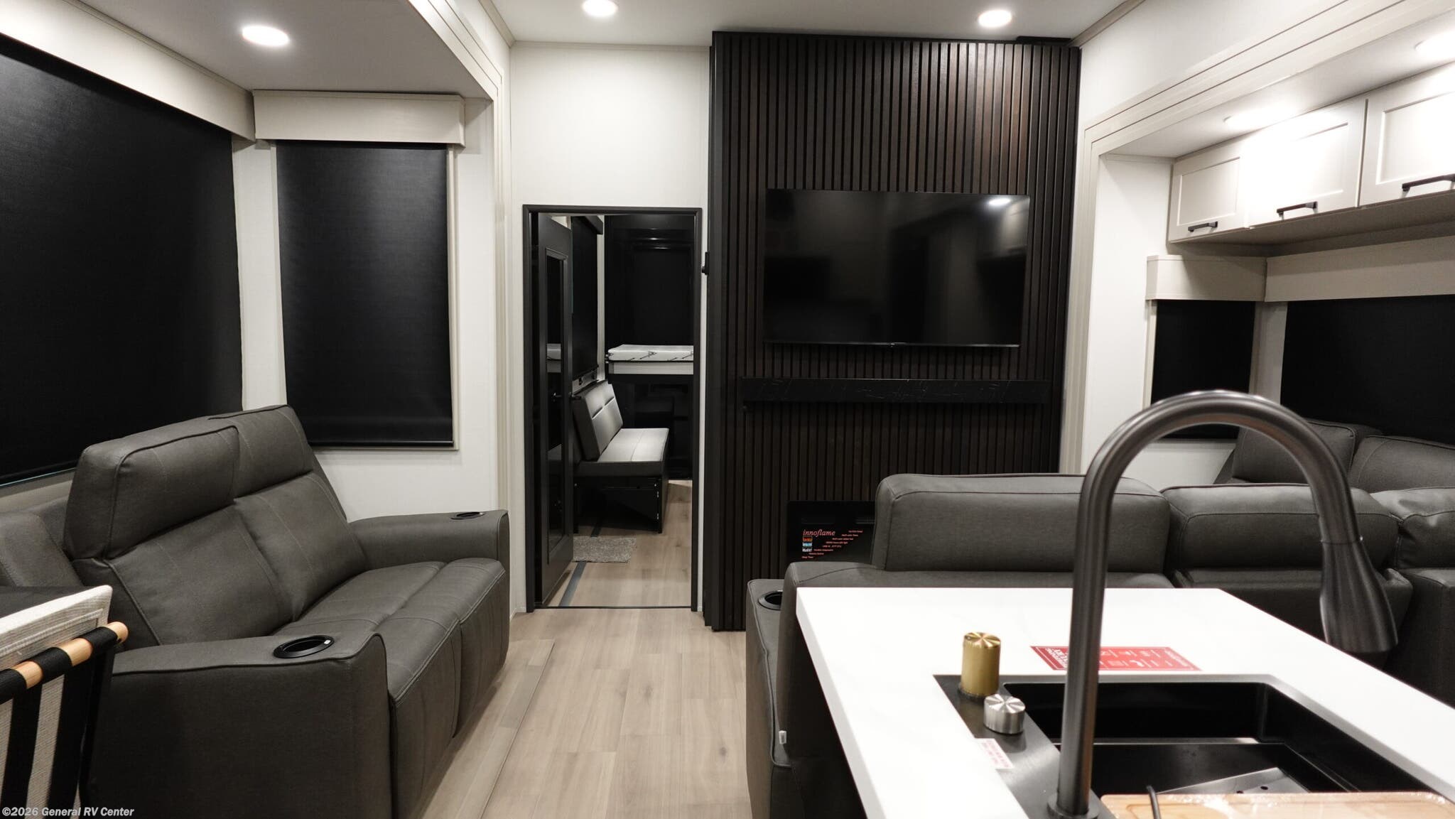 2026 Grand Design Momentum 395MT - New Fifth Wheel For Sale by General RV Center in West Palm Beach, Florida