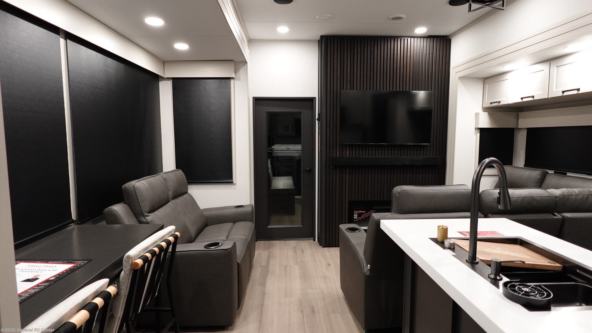 2026 Grand Design Momentum 395MT - New Fifth Wheel For Sale by General RV Center in West Palm Beach, Florida