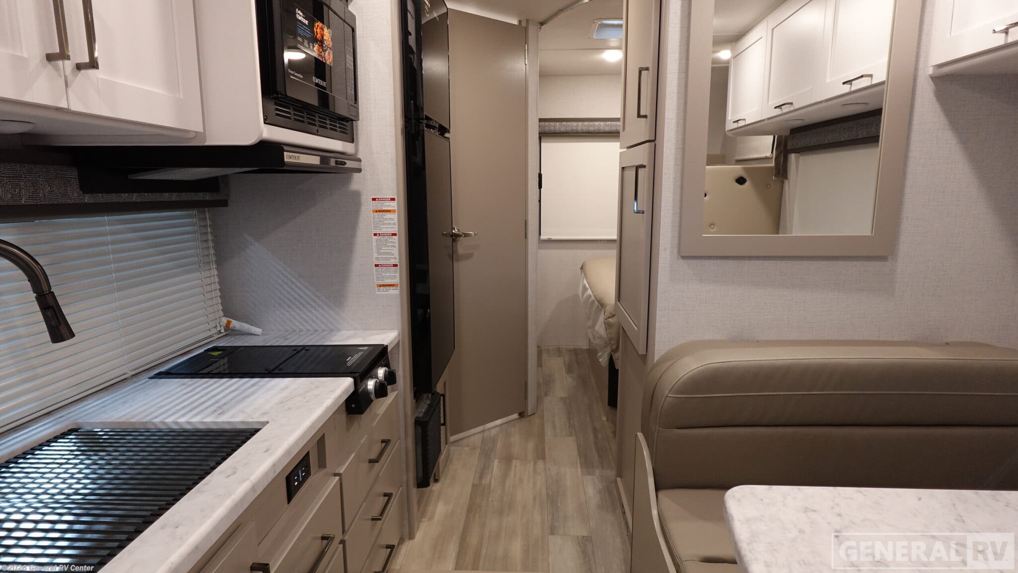 2026 Thor Motor Coach Pasadena SZ22 Chevy - New Class C For Sale by General RV Center in West Palm Beach, Florida