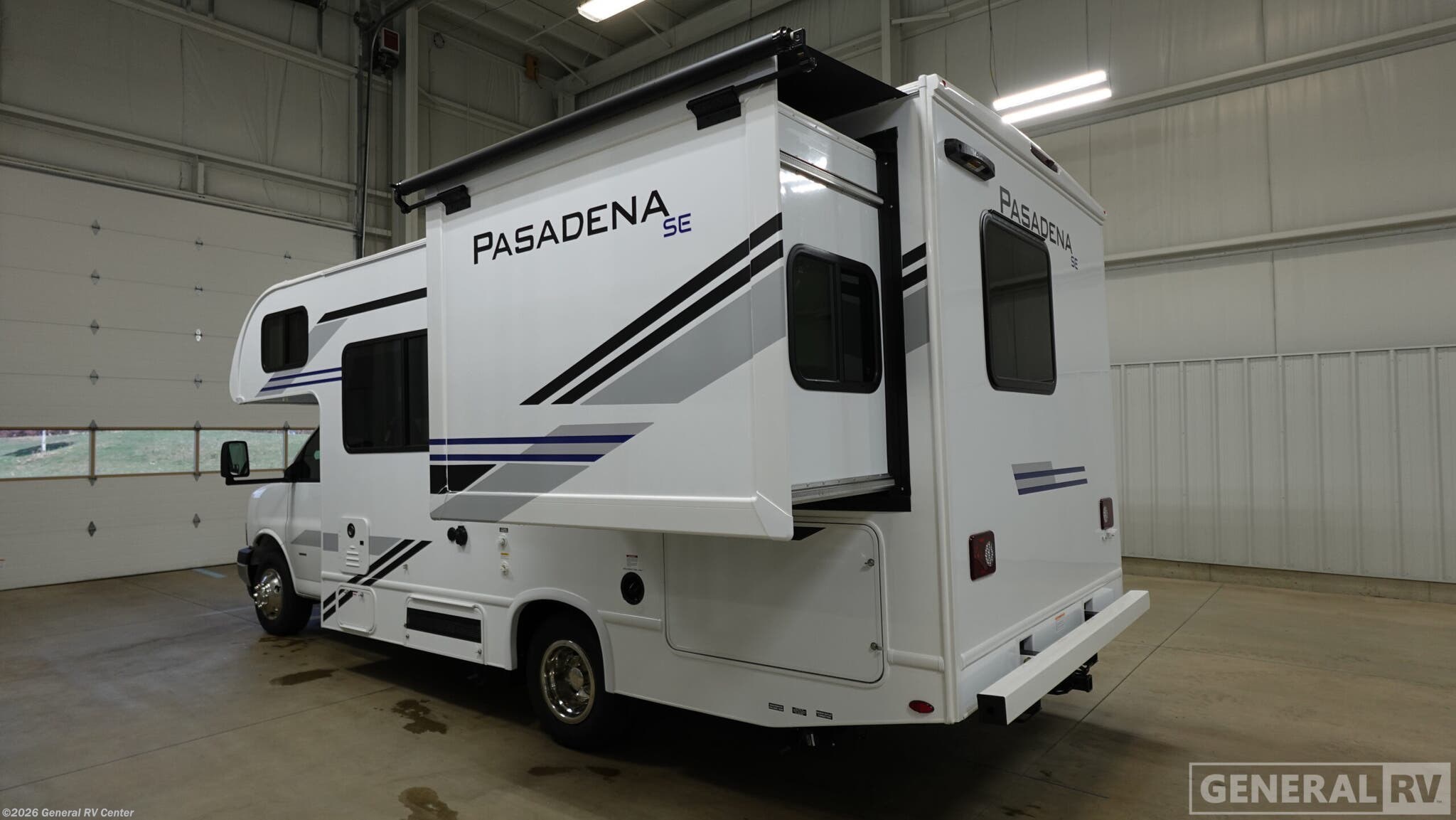 2026 Pasadena SZ22 Chevy by Thor Motor Coach from General RV Center in West Palm Beach, Florida