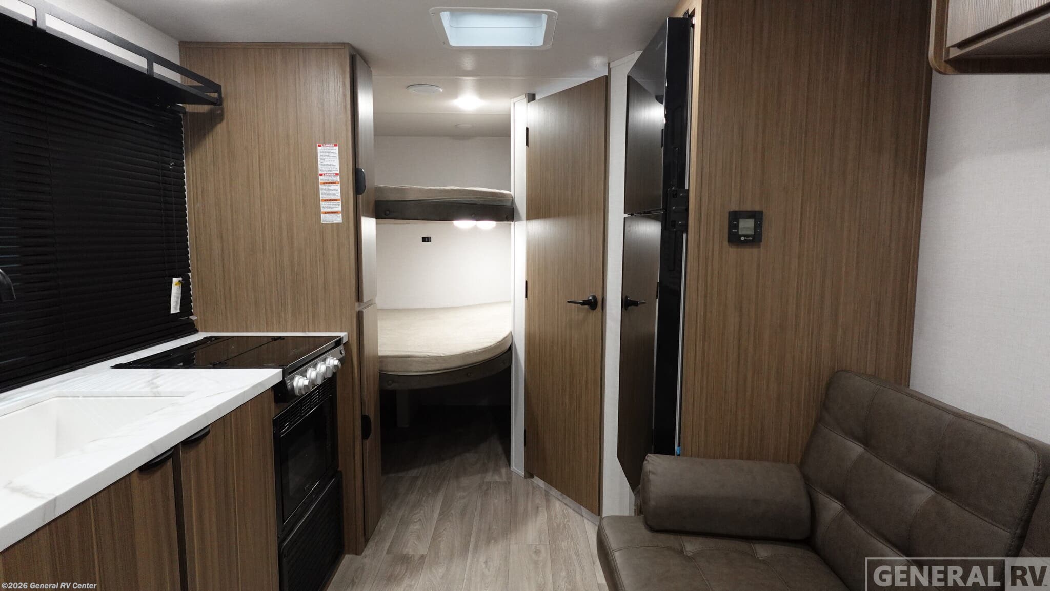 2026 Forest River Salem FSX 266BHLE - New Travel Trailer For Sale by General RV Center in West Palm Beach, Florida