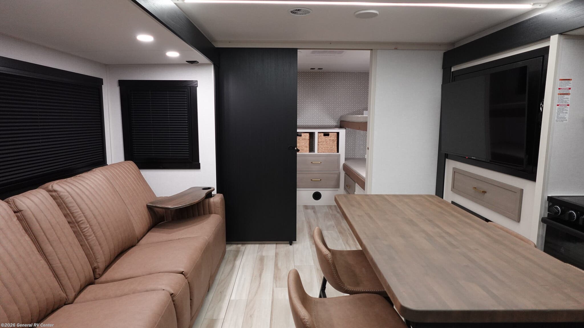 2026 Forest River SALEM-HEM 301FAM - New Travel Trailer For Sale by General RV Center in West Palm Beach, Florida