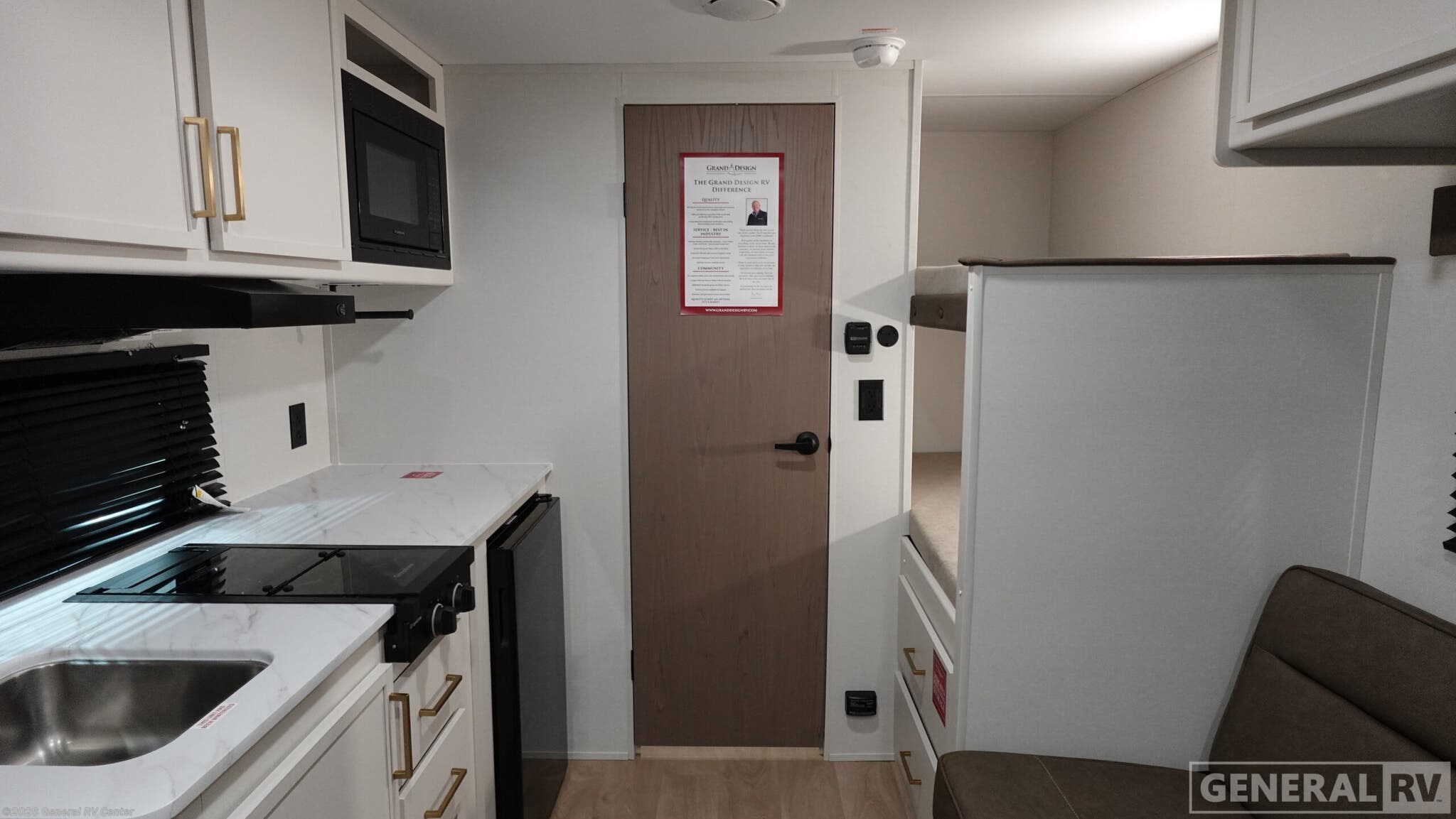 2026 Grand Design Transcend One 151BH - New Travel Trailer For Sale by General RV Center in West Palm Beach, Florida