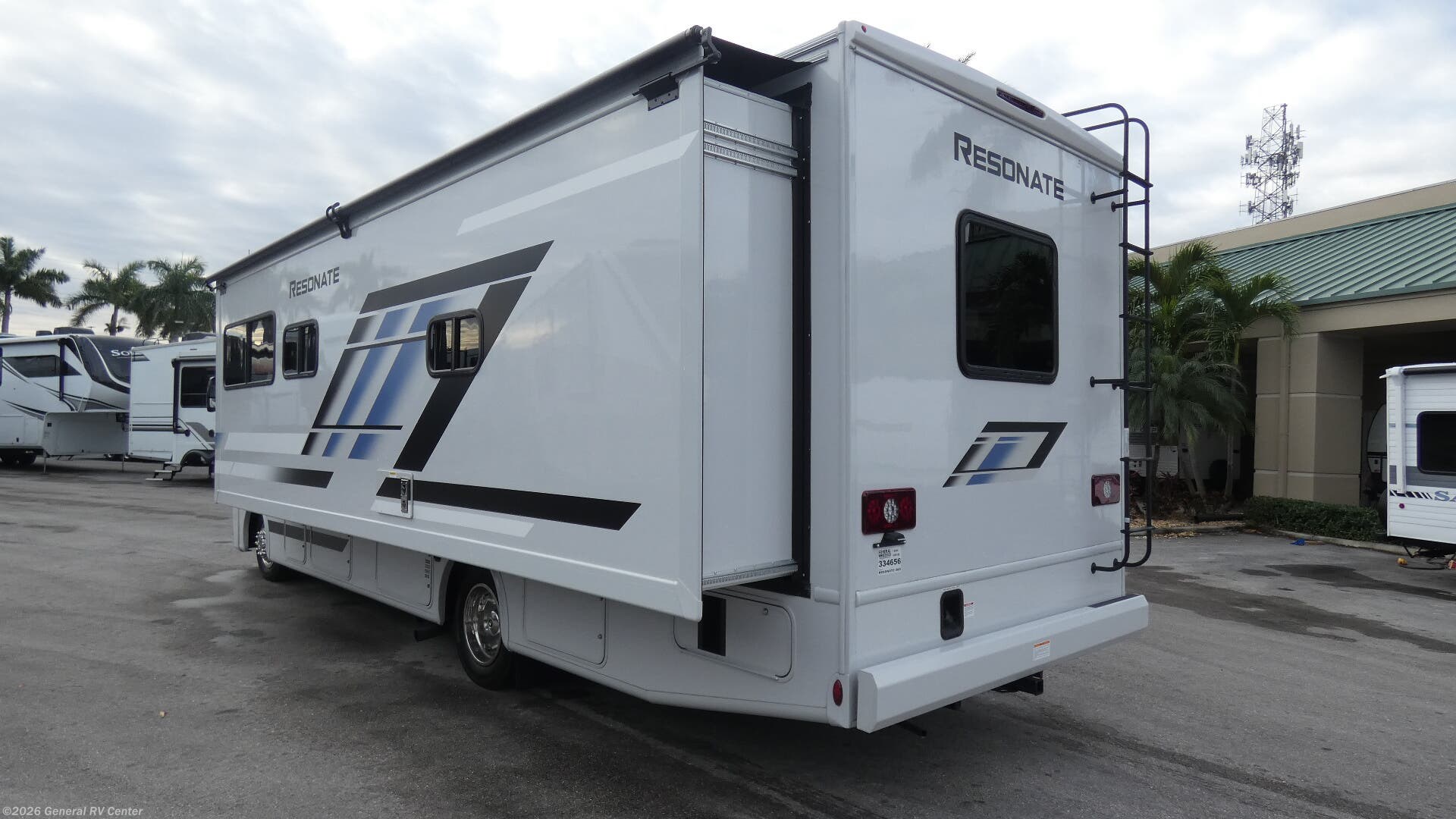 2026 Resonate 29D by Thor Motor Coach from General RV Center in West Palm Beach, Florida