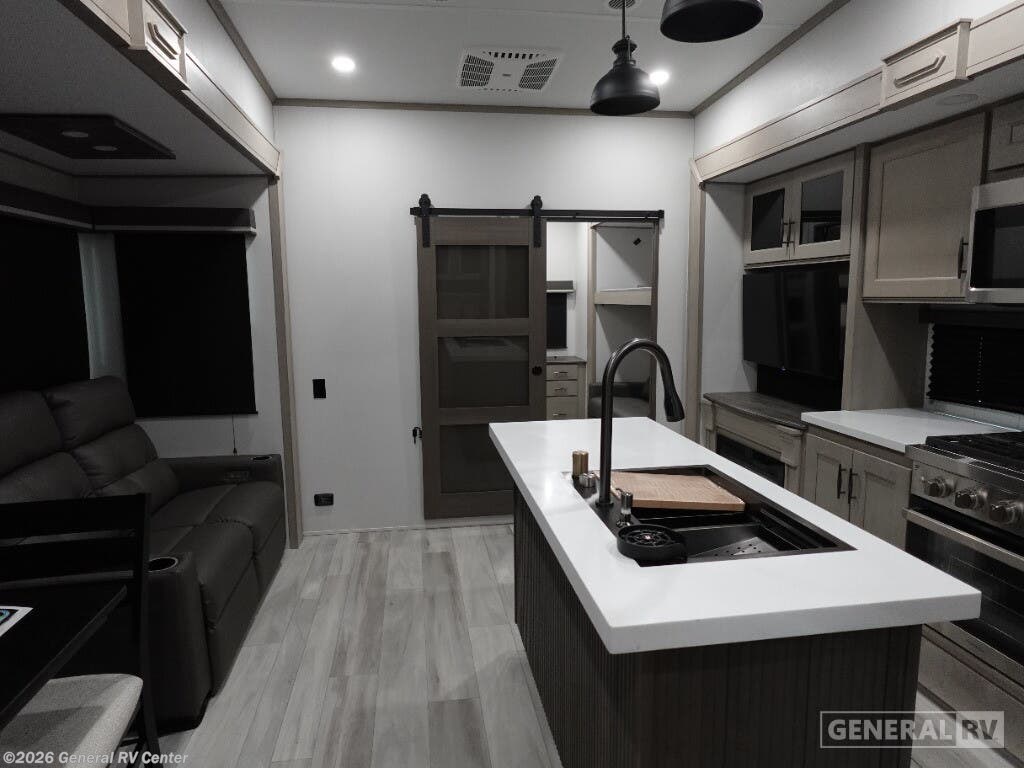 2025 Grand Design SOLITUDE-I 3704BH - New Fifth Wheel For Sale by General RV Center in West Palm Beach, Florida