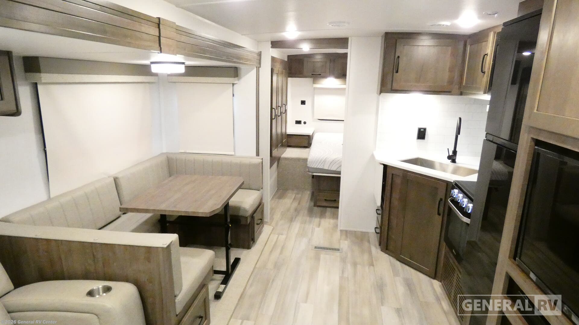 Used 2024 Forest River Flagstaff Super Lite 27BHWS available in West Palm Beach, Florida