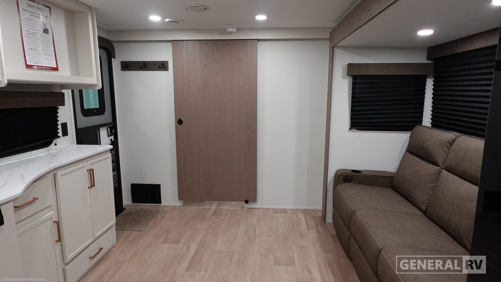 2026 Grand Design Transcend 22RBX - New Travel Trailer For Sale by General RV Center in West Palm Beach, Florida