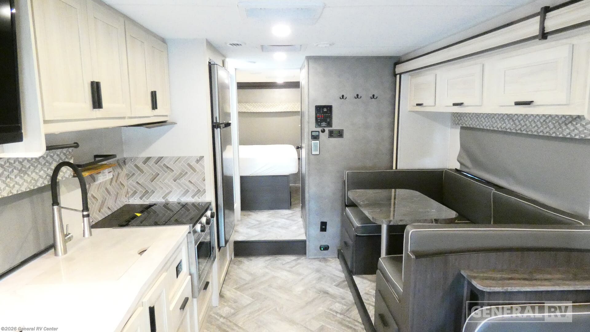 2022 Forest River Forester Classic 3011DS Ford - Used Class C For Sale by General RV Center in West Palm Beach, Florida