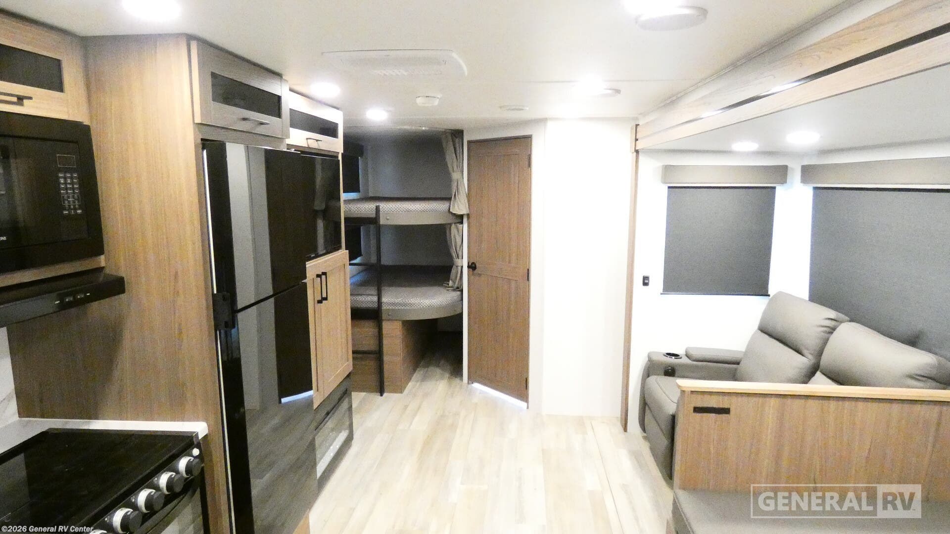 2025 Alliance RV Delta 281BH - Used Travel Trailer For Sale by General RV Center in West Palm Beach, Florida
