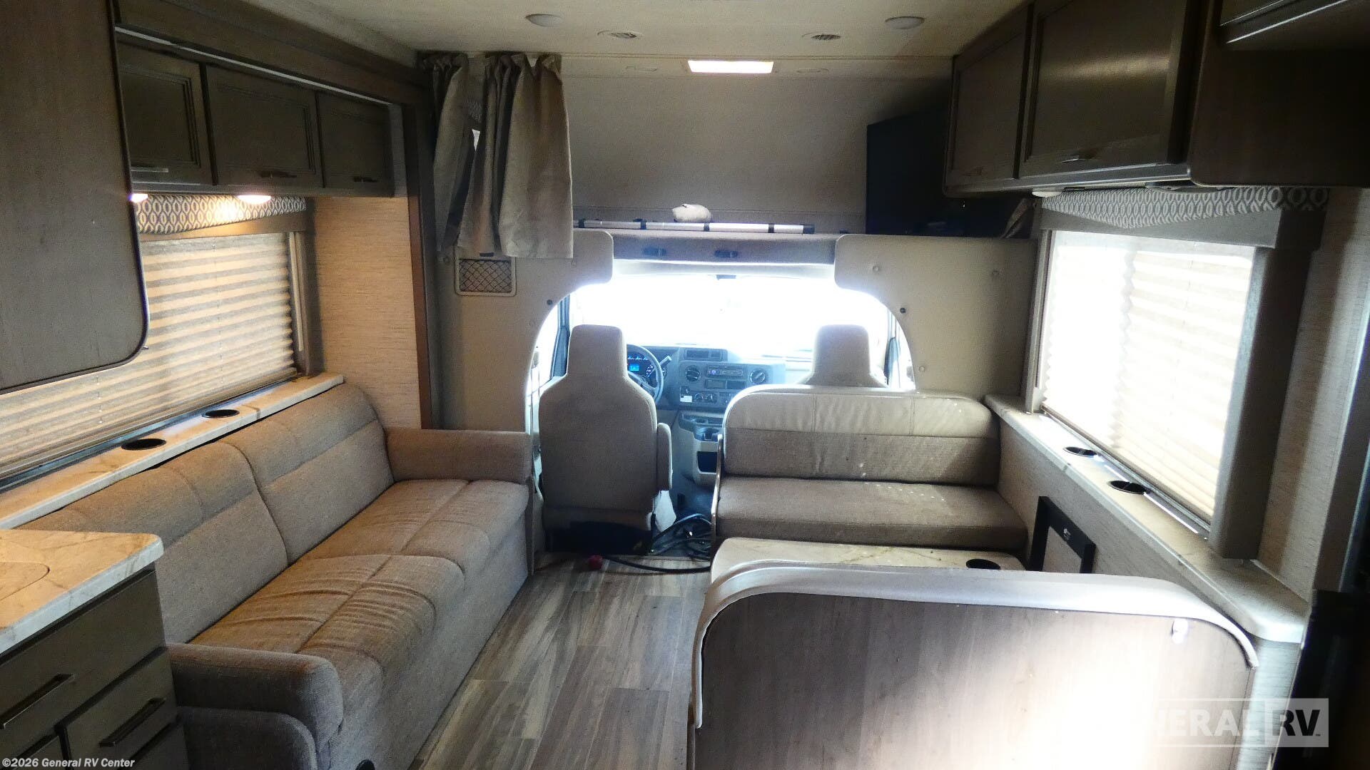 Used 2021 Thor Motor Coach Freedom Elite 30FE available in West Palm Beach, Florida