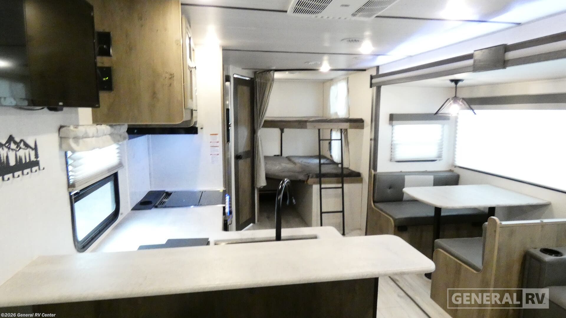 2022 Forest River Surveyor Legend 276BHLE - Used Travel Trailer For Sale by General RV Center in West Palm Beach, Florida