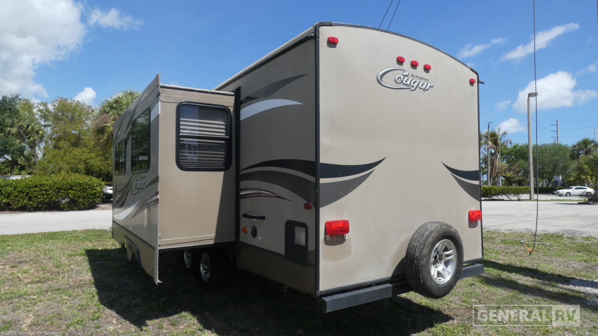 2016 Cougar X-Lite 26RBI by Keystone from General RV Center in West Palm Beach, Florida