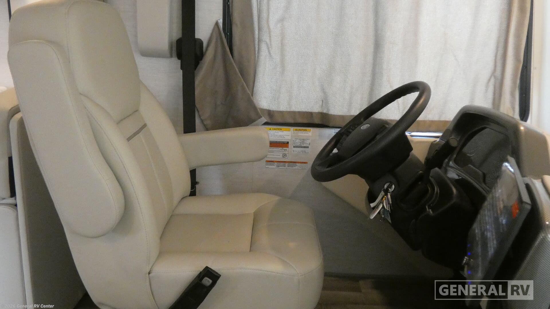 2026 Thor Motor Coach Resonate 30C - New Class A For Sale by General RV Center in West Palm Beach, Florida