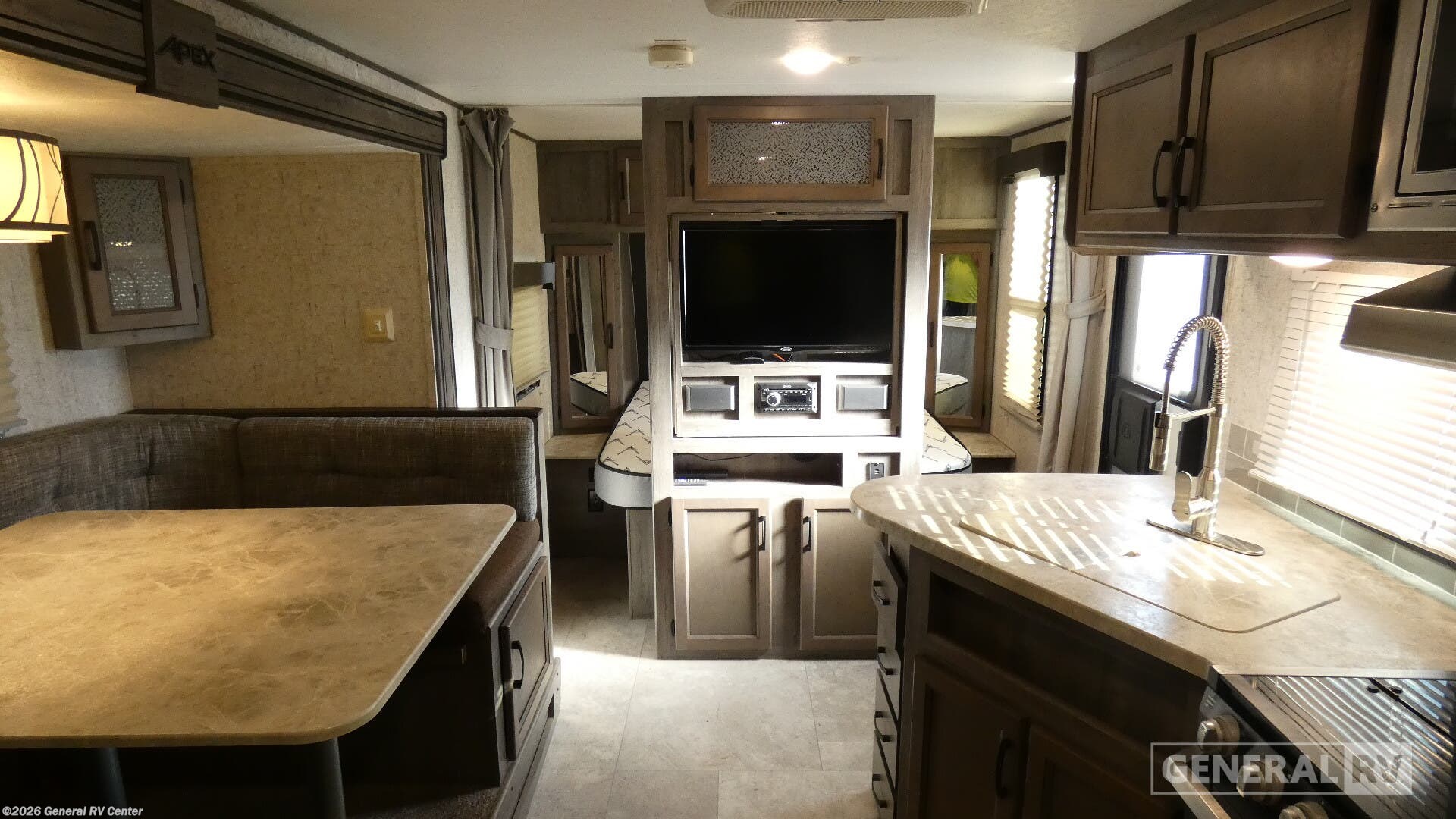 Used 2020 Coachmen Apex 245BHS available in West Palm Beach, Florida