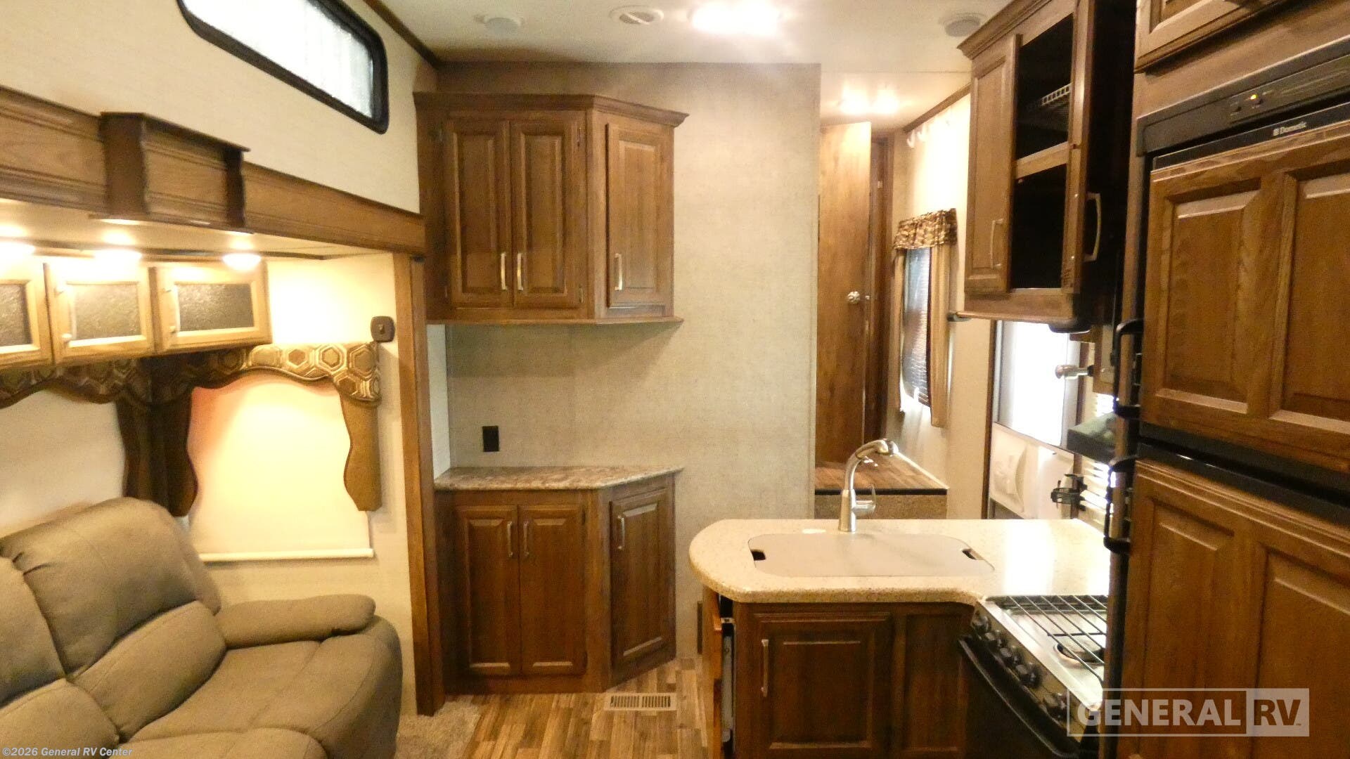Used 2016 Keystone Cougar 326SRX available in West Palm Beach, Florida