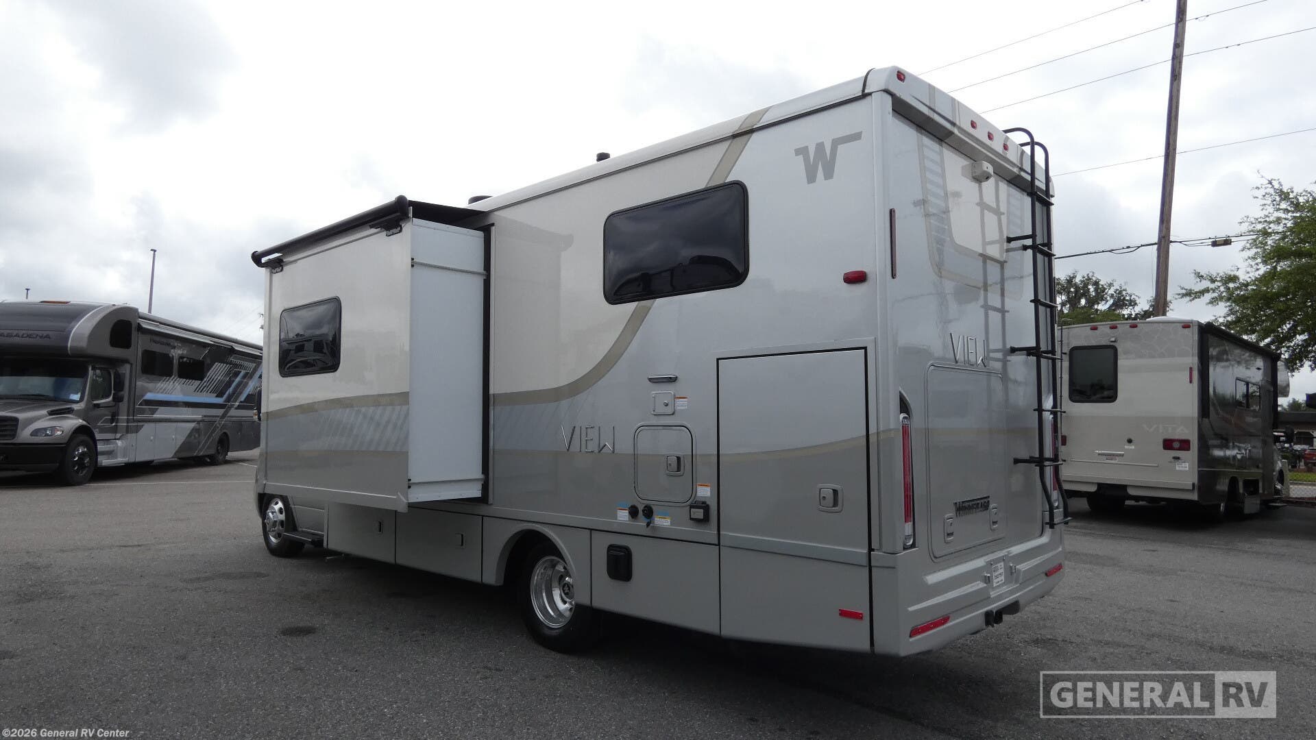 2027 View 24R by Winnebago from General RV Center in West Palm Beach, Florida