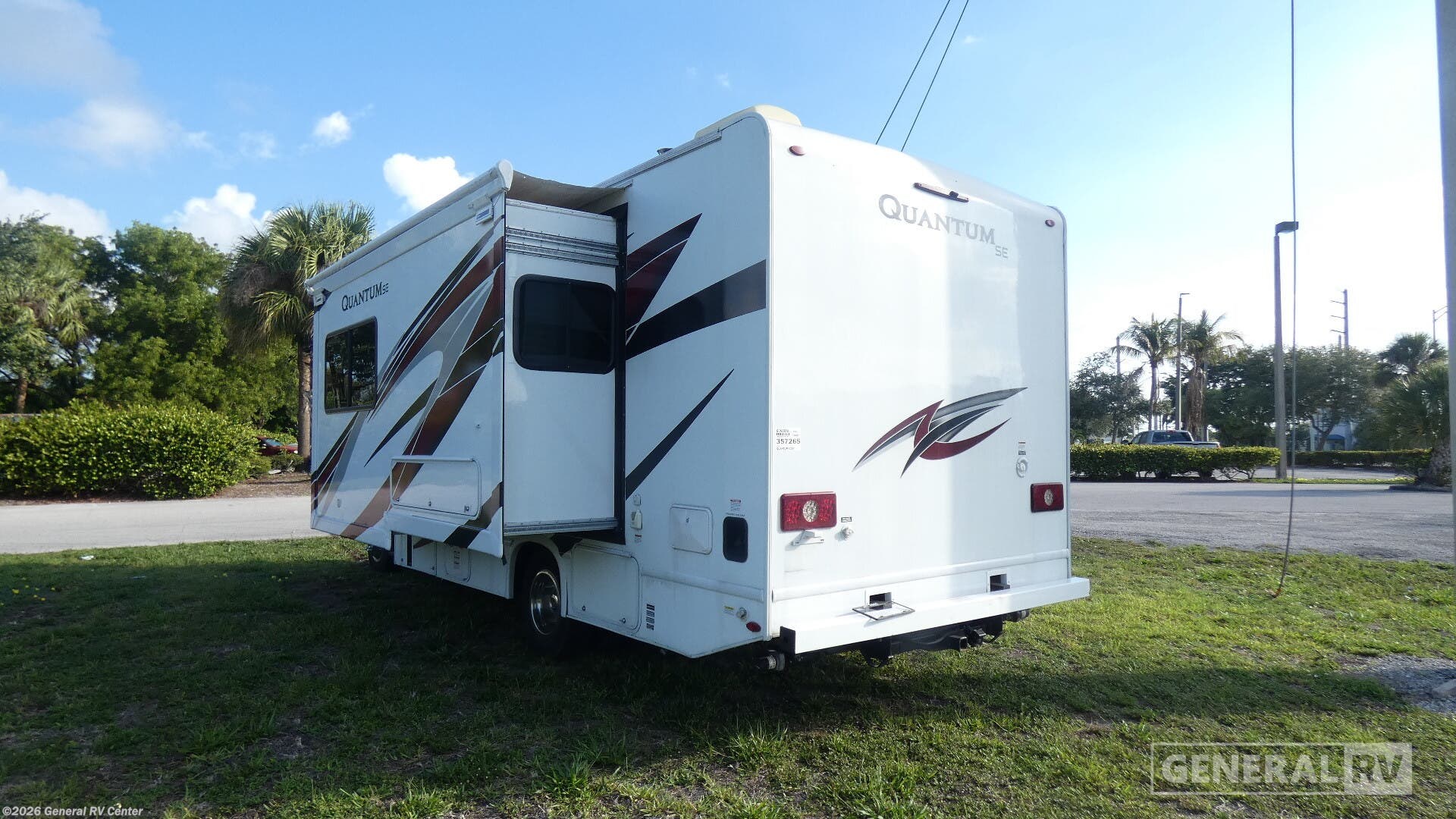 2022 Quantum SE LC25 by Thor Motor Coach from General RV Center in West Palm Beach, Florida