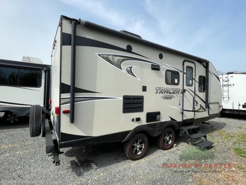 2018 Tracer Air 215AIR by Prime Time from Parkview RV Center in Smyrna, Delaware