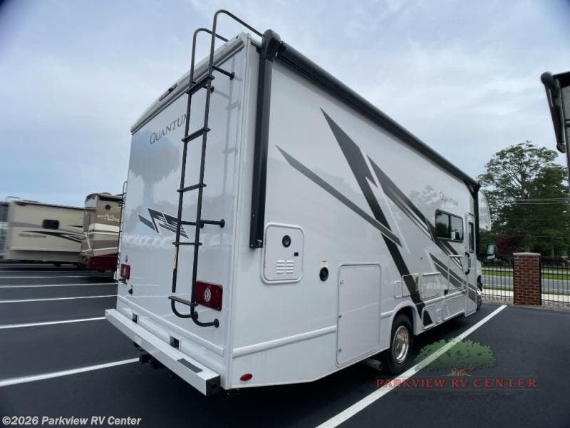 2025 Quantum LP27 by Thor Motor Coach from Parkview RV Center in Smyrna, Delaware