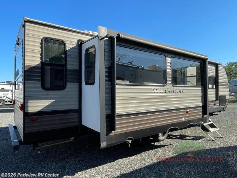 2020 Wildwood 27RE by Forest River from Parkview RV Center in Smyrna, Delaware