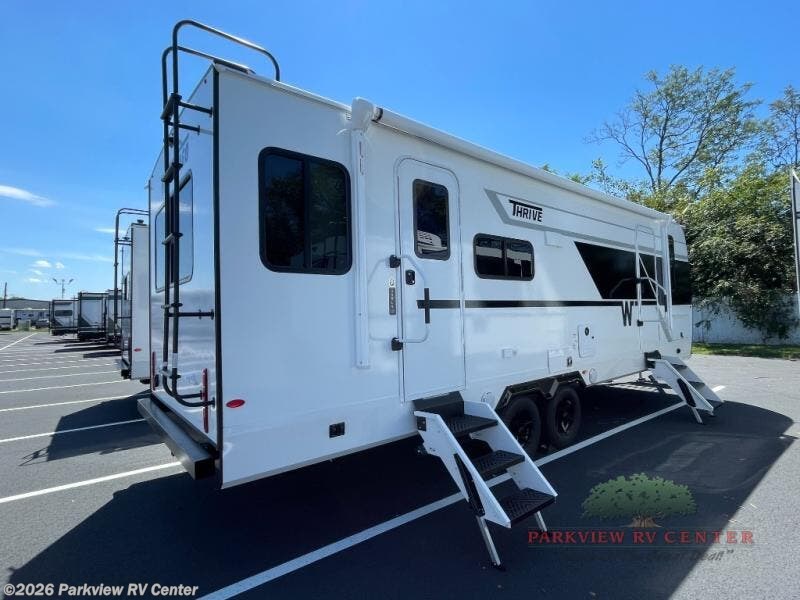 2026 Thrive 25RLS by Winnebago from Parkview RV Center in Smyrna, Delaware
