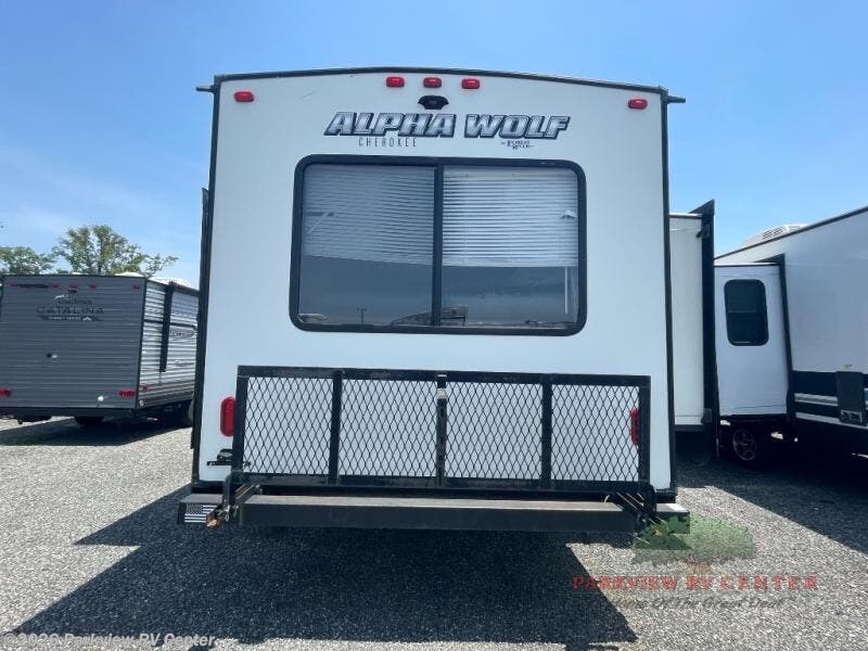 Used 2020 Forest River Cherokee Alpha Wolf 26RL-L available in Smyrna, Delaware