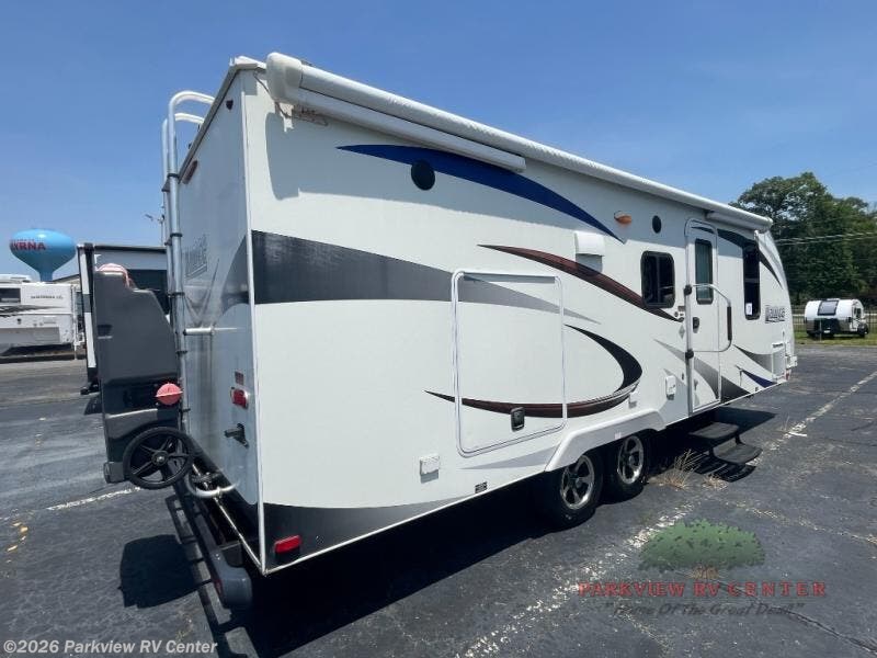 2016 Lance Travel Trailers 2295 by Lance from Parkview RV Center in Smyrna, Delaware
