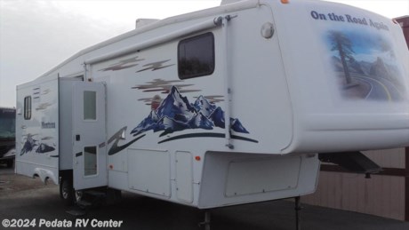 &lt;p&gt;This is a great deal on a triple slide fifth wheel! Loaded with extras like flat screen TV, washer/dryer and more. Call 866-733-2829 before it&#39;s gone.&lt;/p&gt;

