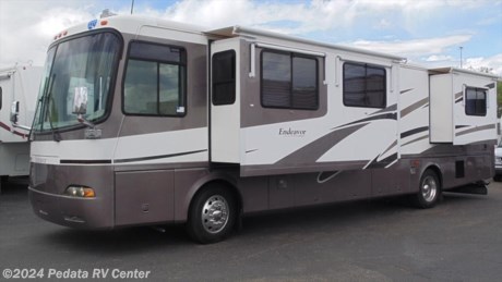 &lt;p&gt;This is a super clean 02 model. Loaded with extras like 4dr frig, ice maker, satellite and more. Call 866-733-2829 to wrap it up before it&#39;s too late.&lt;/p&gt;
