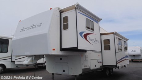 &lt;p&gt;This is probably the cleanest 03 fifth wheel in town! If you&#39;re looking for a great unit you had better hurry as this one is sure to go quick! Be sure to call 866-73302829 for a complete list of options before it&#39;s too late.&lt;/p&gt;
