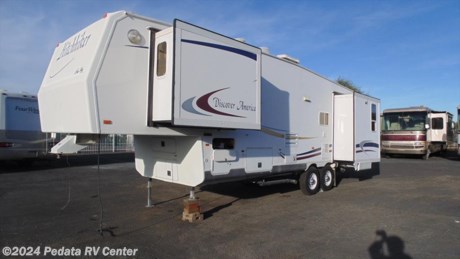 
&lt;p&gt;This is a clean 33ft&amp;nbsp;Fifth wheel with 3 slides. Priced to sell. Be sure to call 866-733-2829 for a complete list of options. &amp;nbsp;&lt;/p&gt; 