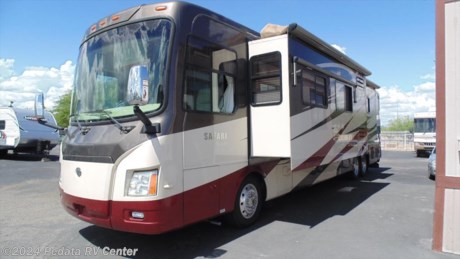 This is a hard to find bath and a half model. Comes fully loaded with 4 slides, washer/dryer, 425 Cat and more. Call 866-733-2829 for a complete list of options.&amp;nbsp; 