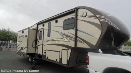 This one still looks and smells like new! Loaded with extras like auto leveling jacks, theater seating and more. Call 866-733-2829 for a complete list of options. 