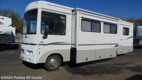 Here is a clean, low mileage short Class A motorhome. Call 866-733-2829 for a complete list of options. You had better hurry as units in this price range don&#39;t last long. 