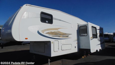 This is a super clean single slide fifth-wheel! A must see for the serious buyer. Call 866-733-2829 for a complete list of options and to schedule a free live virtual tour. 