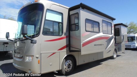 Great buy on a clean low mileage RV. Call 866-733-2829 for a complete list of options. Hurry before it&#39;s too late! 