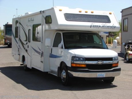 &lt;p&gt;&amp;nbsp;&lt;/p&gt;

&lt;p&gt;This 2008 Fourwinds 5000 is a very nice class C with some fantastic features for your next trip.&amp;nbsp; Features include: built-in back-up monitor, TV, CD, stereo, large pass through exterior storage, patio awning, day-night shades, glass shower, microwave oven, refrigerator, stove, oven, and built-in generator. For complete information call us toll free at 888-545-8314.&lt;/p&gt;
