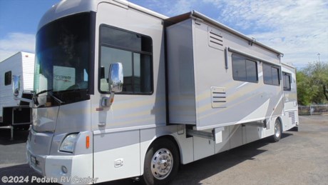 This is an unbelievable buy on a quality unit loaded with all the comforts of home. With a 425 HP motor it&#39;s ready to hit the road. Call 866-733-2829 for a complete list of options. 