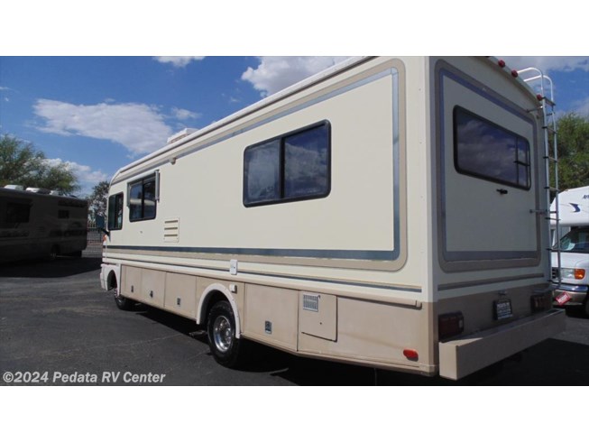 1995 Bounder 28T by Fleetwood from Pedata RV Center in Tucson, Arizona