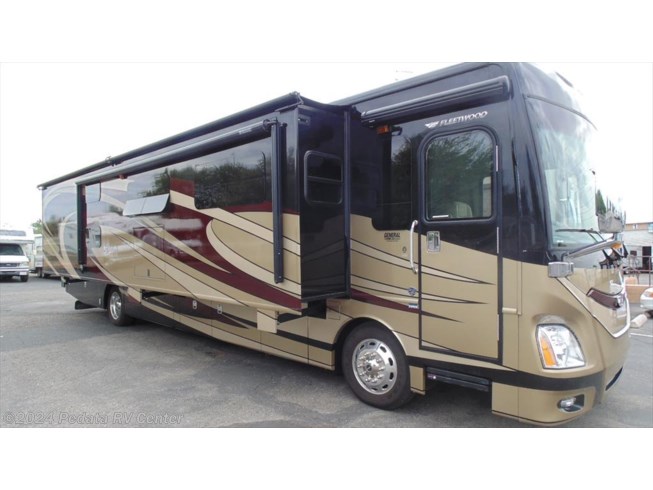 2016 Fleetwood Discovery 40G w/2slds - Used Diesel Pusher For Sale by Pedata RV Center in Tucson, Arizona